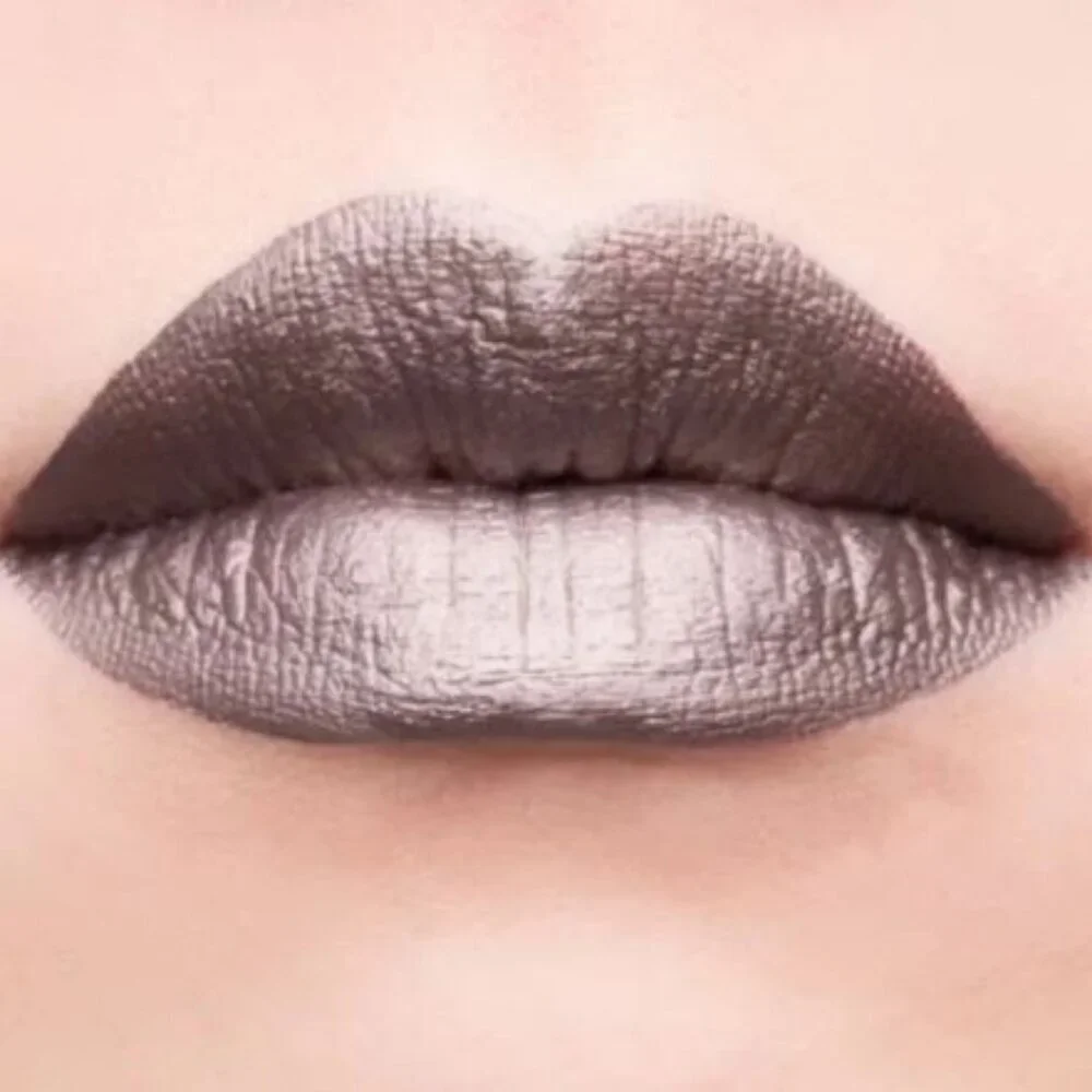 JEFFREE STAR Velour liquid lipstick- Restraints NIB